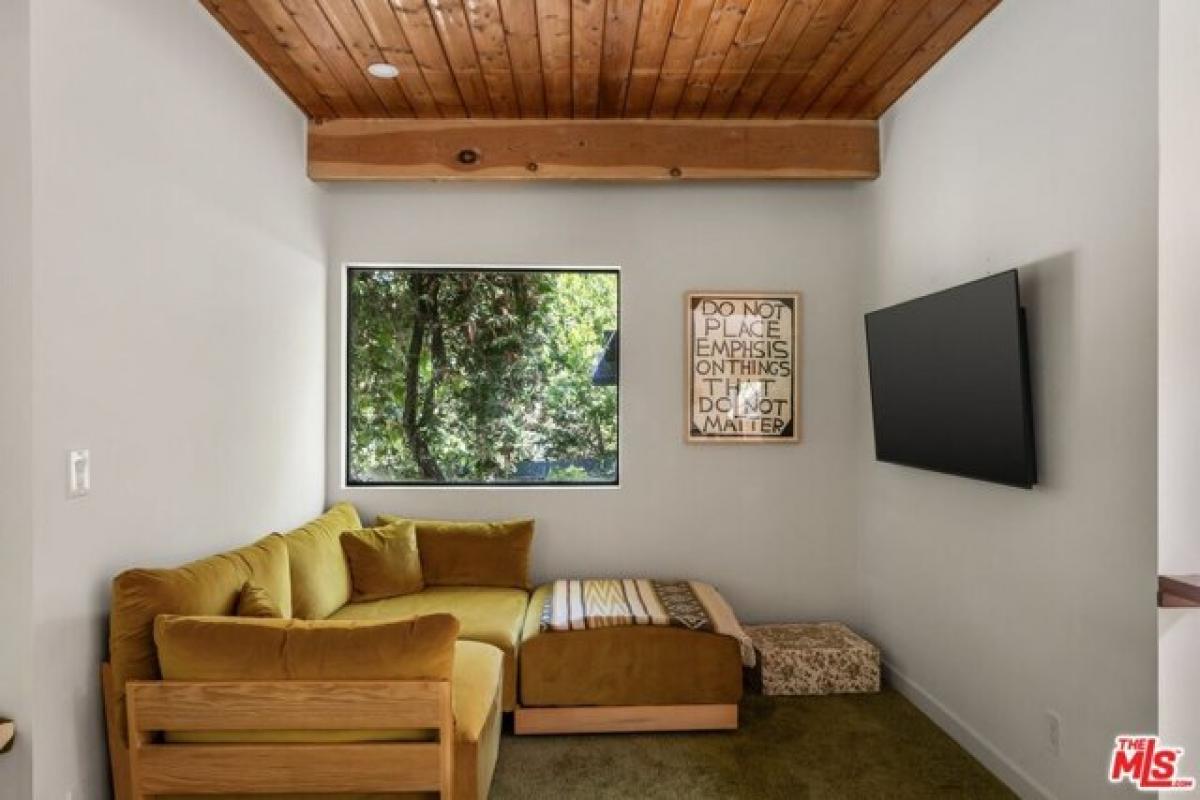 Casa de 4 dormitorios en Los Angeles, USA No. 435870