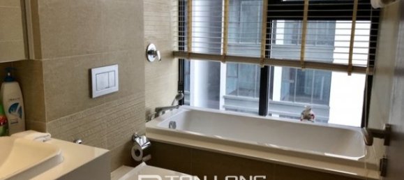3 bedrooms Apartment in Ba Dinh, Vietnam No. 1241 11
