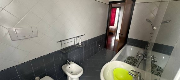 3 rooms Apartment in Cremella, Italy No. 110483 35
