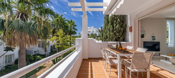 2 bedrooms Apartment in Casares, Spain No. 147027 3