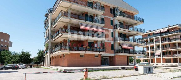 3 rooms Apartment in Rome, Italy No. 178525 19