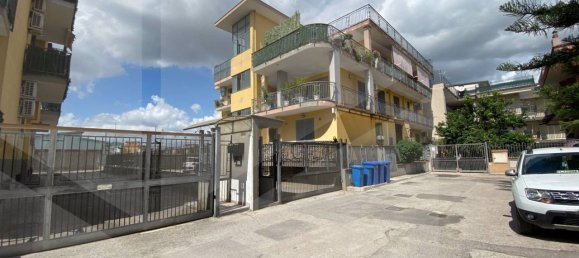 Apartamento de 3 dormitorios en Mariglianella, Italy No. 24675 19