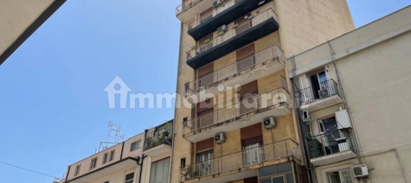 3 Schlafzimmer Wohnung in Catania, Italy, Nr. 287885 3