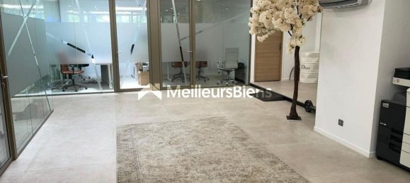 385m² Office in Paris, France No. 322813 5