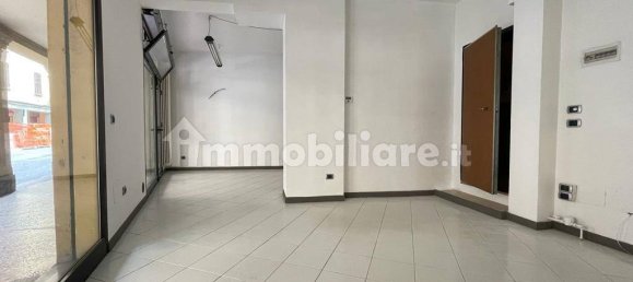 Propiedad comercial de 1 habitación en Bologna, Italy No. 357258 6