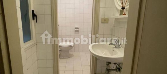 Propiedad comercial de 1 habitación en Bologna, Italy No. 357258 8