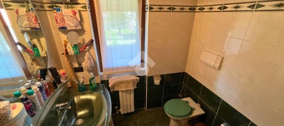 2 Schlafzimmer Wohnung in Capriolo, Italy, Nr. 268793 18