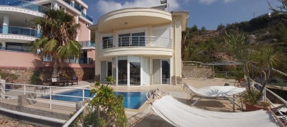 3 Schlafzimmer Property in Alanya, Turkey, Nr. 18023 17