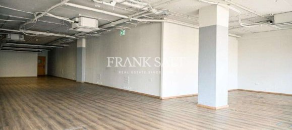 Bureau à Sliema, Malta 755m² No. 12336 24