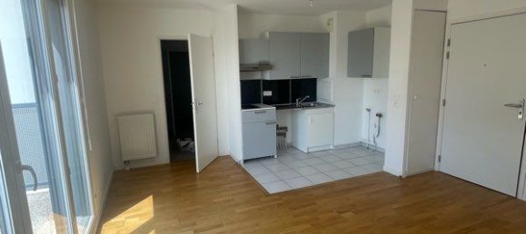 1 bedroom Apartment in Villepreux, France No. 323693 3