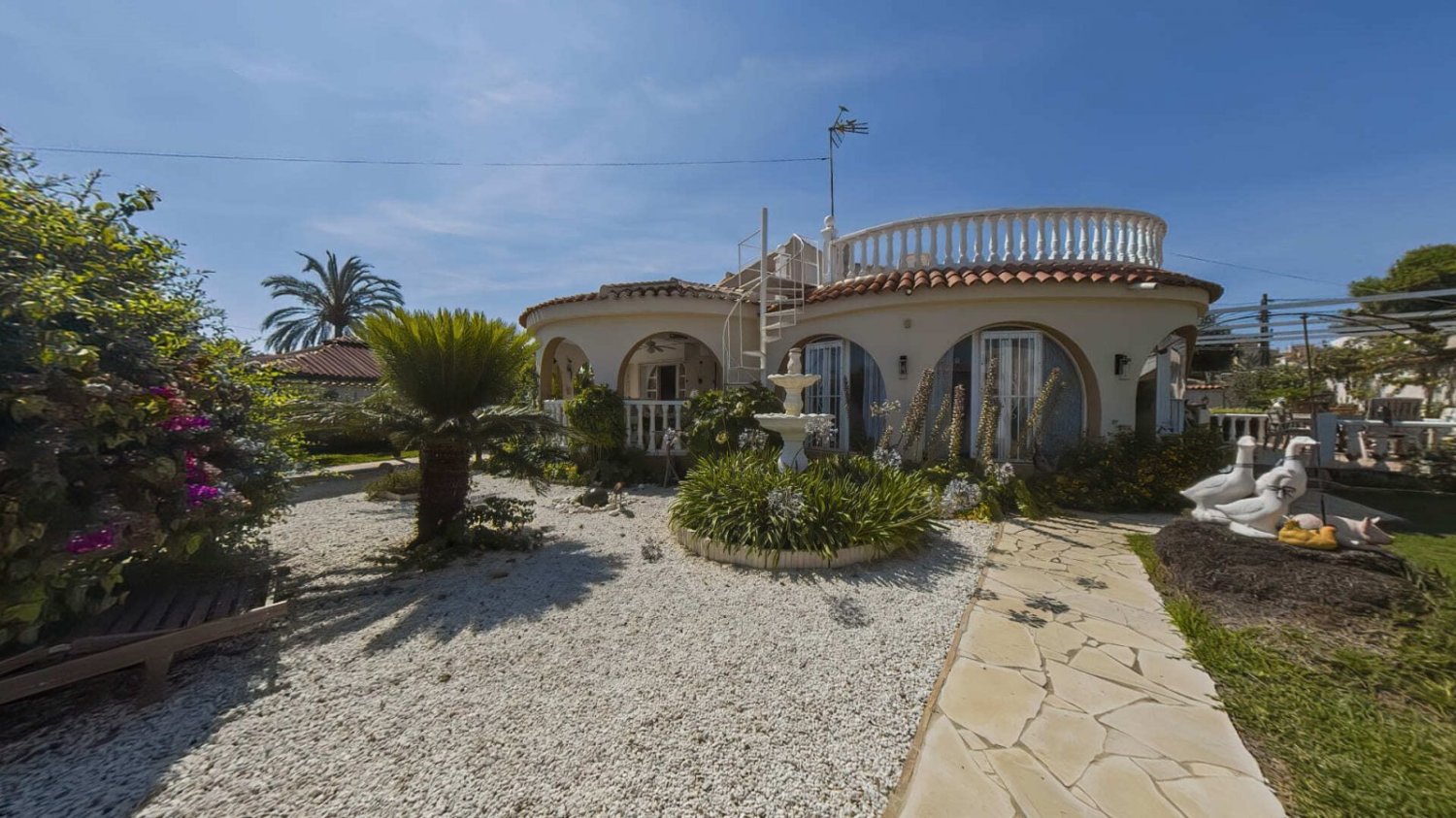 Casa de 3 dormitorios en Torrevieja, Spain No. 285326