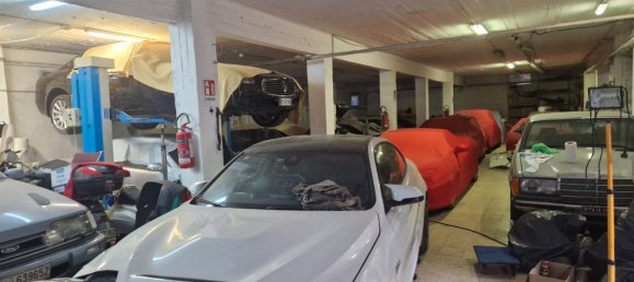 298m² Garage in Ciampino, Italy No. 28616 3