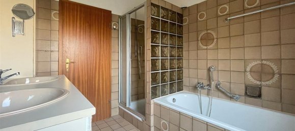 6 rooms House in Lippe, Germany No. 210631 12