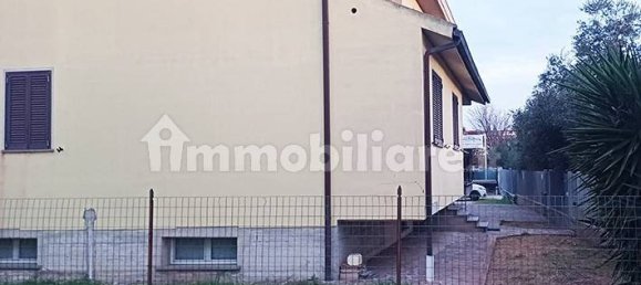 952m² Warehouse in Grosseto, Italy No. 82958 4