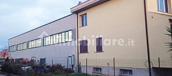 952m² Warehouse in Grosseto, Italy No. 82958 3
