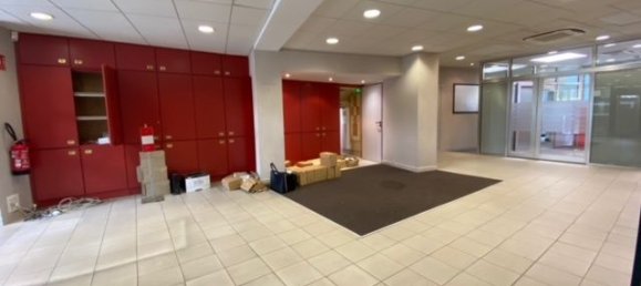 12 rooms Commercial property in Jeumont, France No. 212537 10