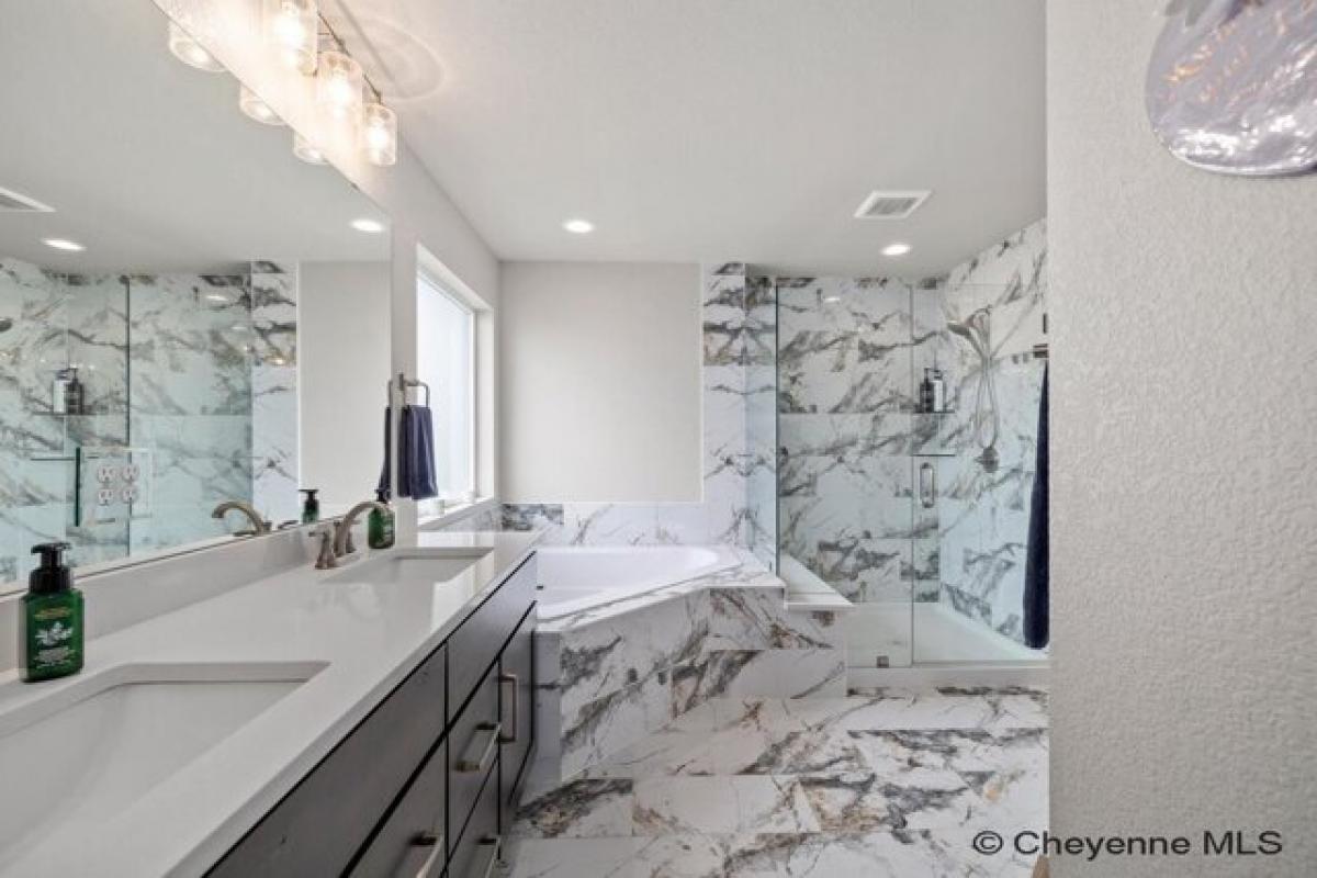 3 bedrooms House in Cheyenne, USA No. 404033