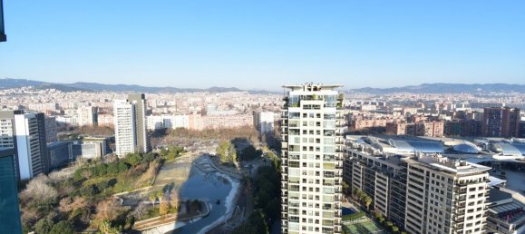 3 bedrooms Penthouse in Sant Marti, Spain No. 19243 12