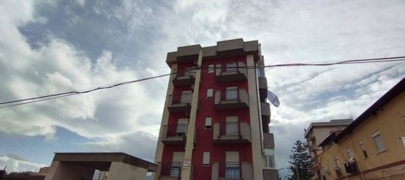 2 bedrooms Apartment in Palermo, Italy No. 359121 4