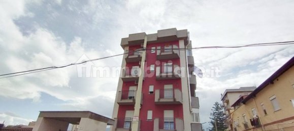 2 bedrooms Apartment in Palermo, Italy No. 359121 3