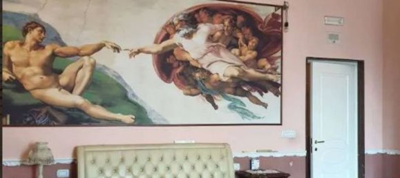 7 rooms Apartment in Trani, Italy No. 185896 4