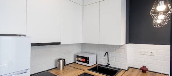 2-salle Appartement à Tbilisi, Georgia No. 12 3