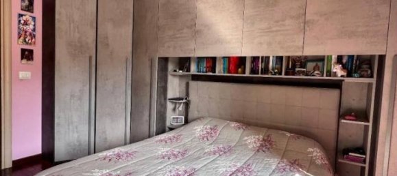 3غرفة شقة في Moncalieri, Italy رقم 35930 93