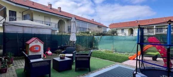 3غرفة شقة في Moncalieri, Italy رقم 35930 50