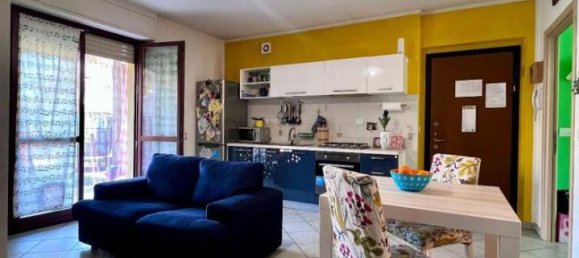 3غرفة شقة في Moncalieri, Italy رقم 35930 35