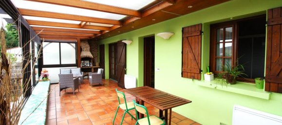 3 bedrooms House in Le Bourget, France No. 184921 4