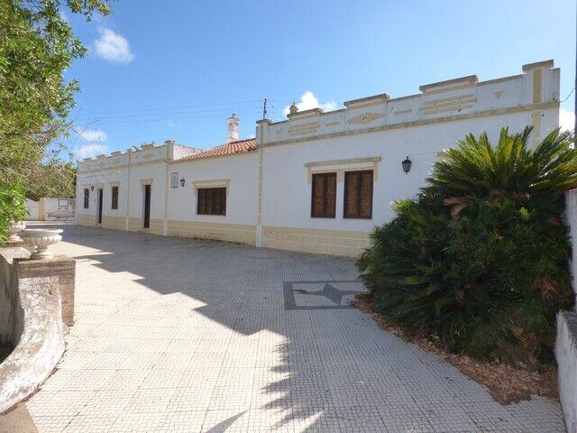 6 bedrooms Land in Silves, Portugal No. 157137