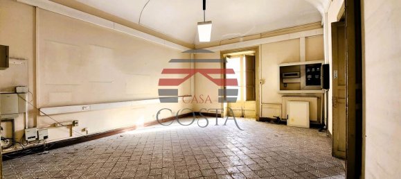 10 rooms Apartment in Palermo, Italy No. 129068 32