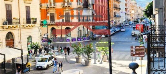 10 rooms Apartment in Palermo, Italy No. 129068 35