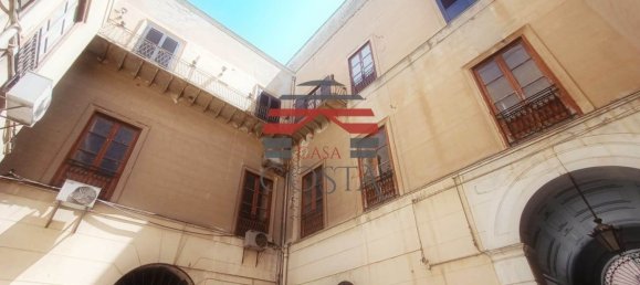 10 rooms Apartment in Palermo, Italy No. 129068 15