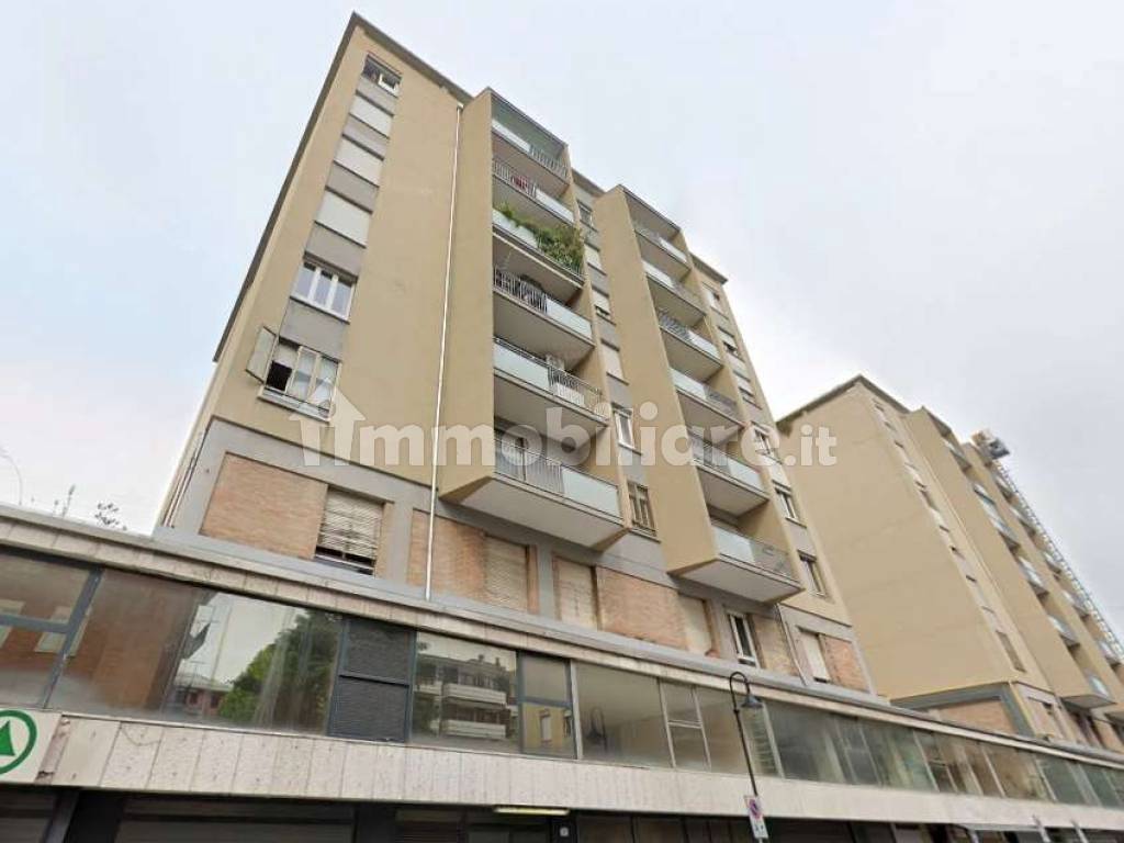 2 bedrooms Apartment in Padua, Italy No. 366612