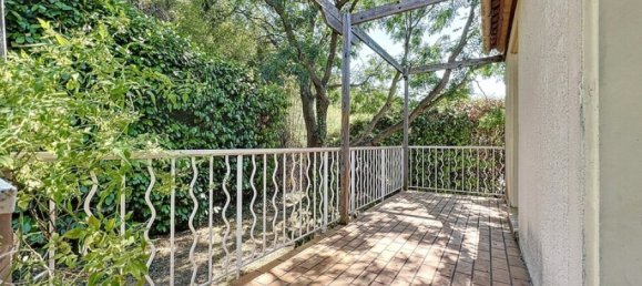 3 bedrooms House in Saint-Georges-d'Orques, France No. 336601 2