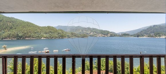 4 bedrooms House in Rio Caldo, Portugal No. 173266 19