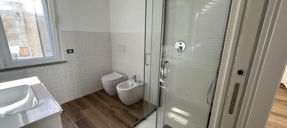 4غرفة منزل في Piacenza, Italy رقم 151981 17