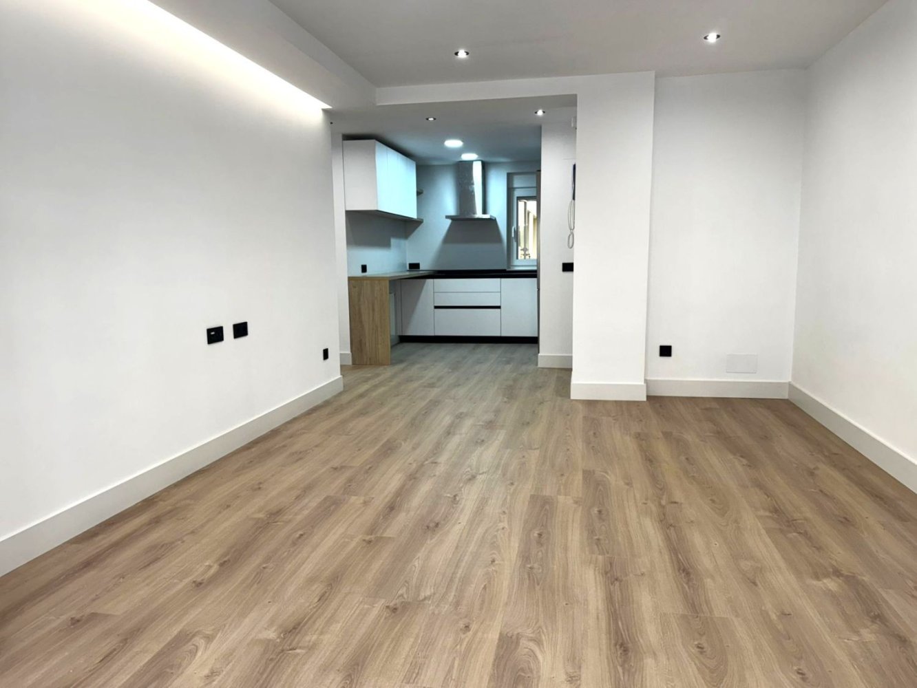 Квартира с 3 спальнями в Саламанка, Испания № 18186