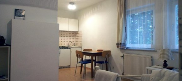 7 rooms Building in Bergstrase, Germany No. 142685 4