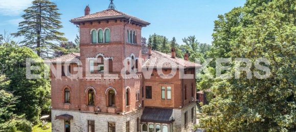 7 bedrooms Villa in Varese, Italy No. 188328 3