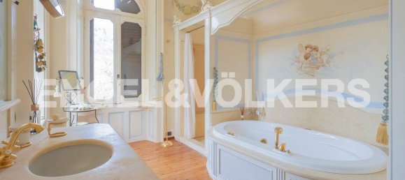 7 bedrooms Villa in Varese, Italy No. 188328 18