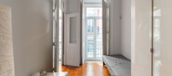 2 bedrooms Apartment in Lisbon, Portugal No. 137311 9