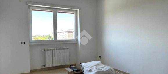 2 bedrooms Apartment in Rome, Italy No. 263315 3