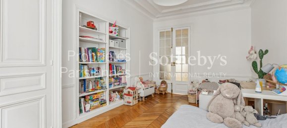 3 bedrooms Apartment in Paris, France No. 347277 7