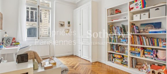 3 bedrooms Apartment in Paris, France No. 347277 6