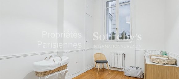 3 bedrooms Apartment in Paris, France No. 347277 10
