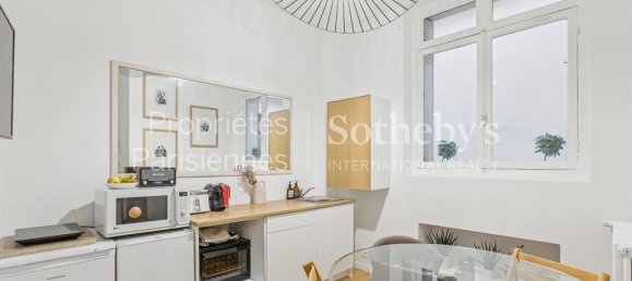 3 bedrooms Apartment in Paris, France No. 347277 12
