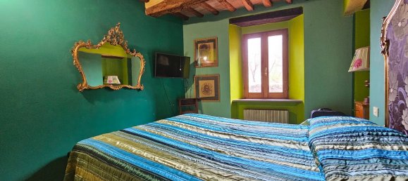 Квартира с 2 комнатами в Сан Джиминьяно, Италия № 127771 18