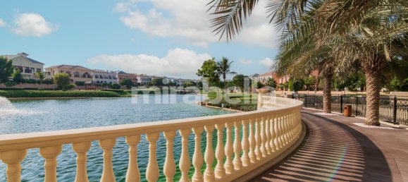 139.4m² Office in Jumeirah Golf Estates, UAE No. 13765 3